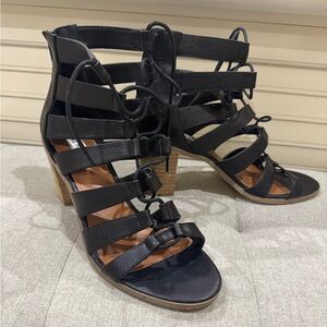 Steve Madden Black leather Strappy Block lace up Heels Sz 8.5 M